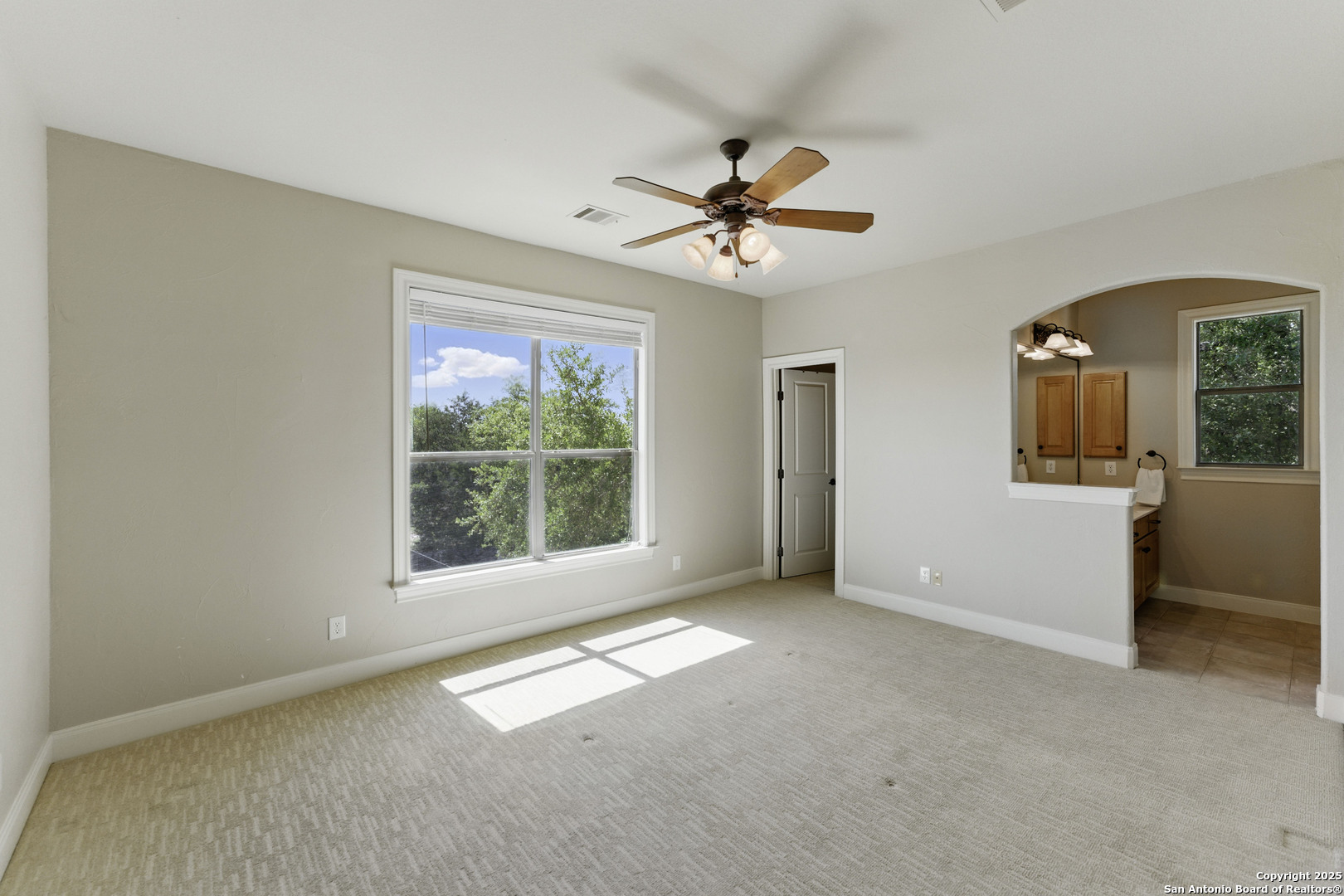 211 Macaw Lane Spring Branch, TX 78070 - Photo 37 of 85 a view of n empty room with a window