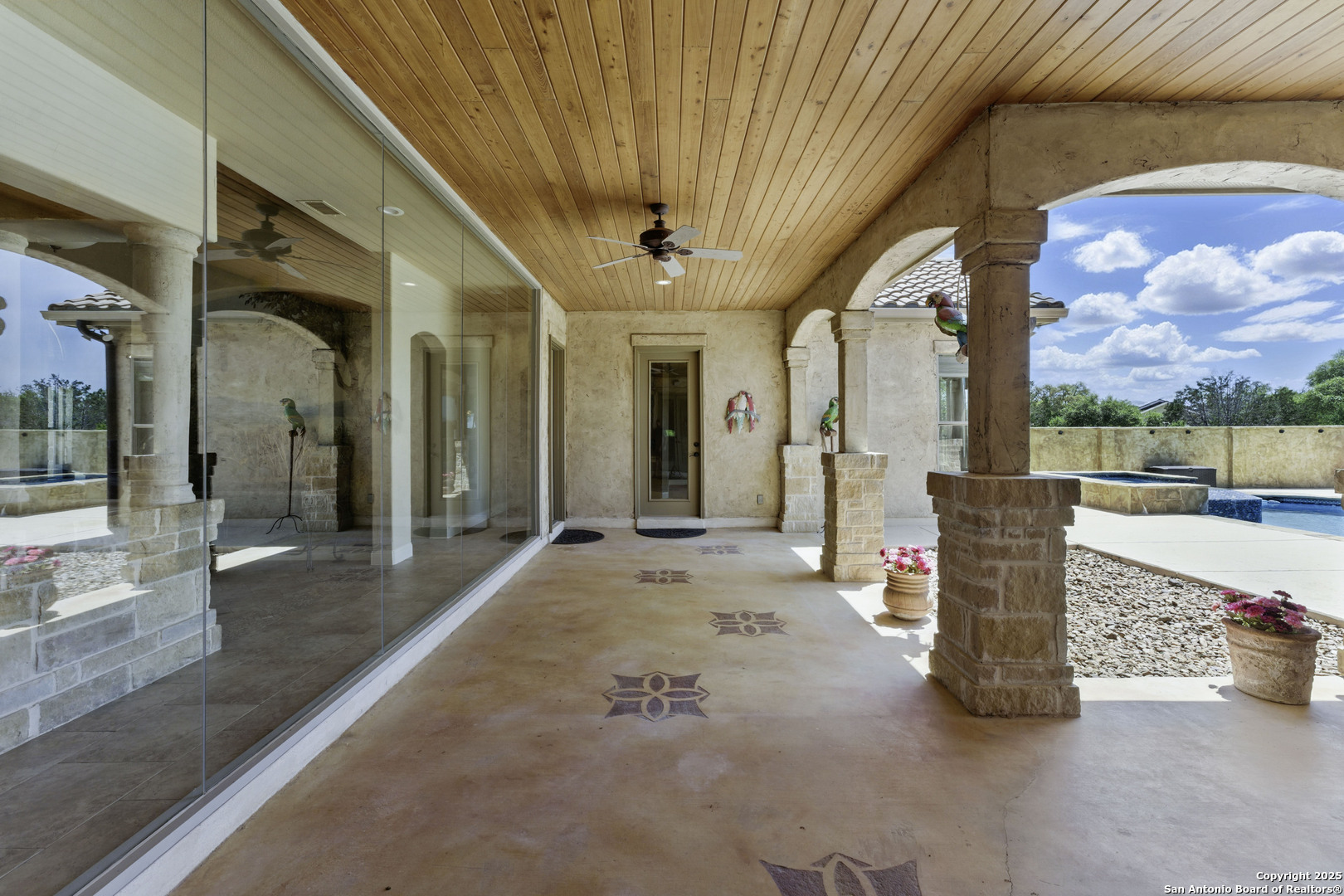 211 Macaw Lane Spring Branch, TX 78070 - Photo 40 of 85