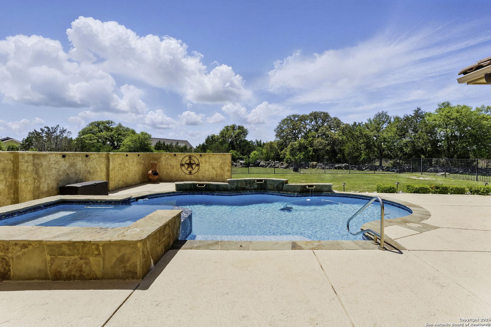 211 Macaw Lane Spring Branch, TX 78070 - Photo 45 of 85