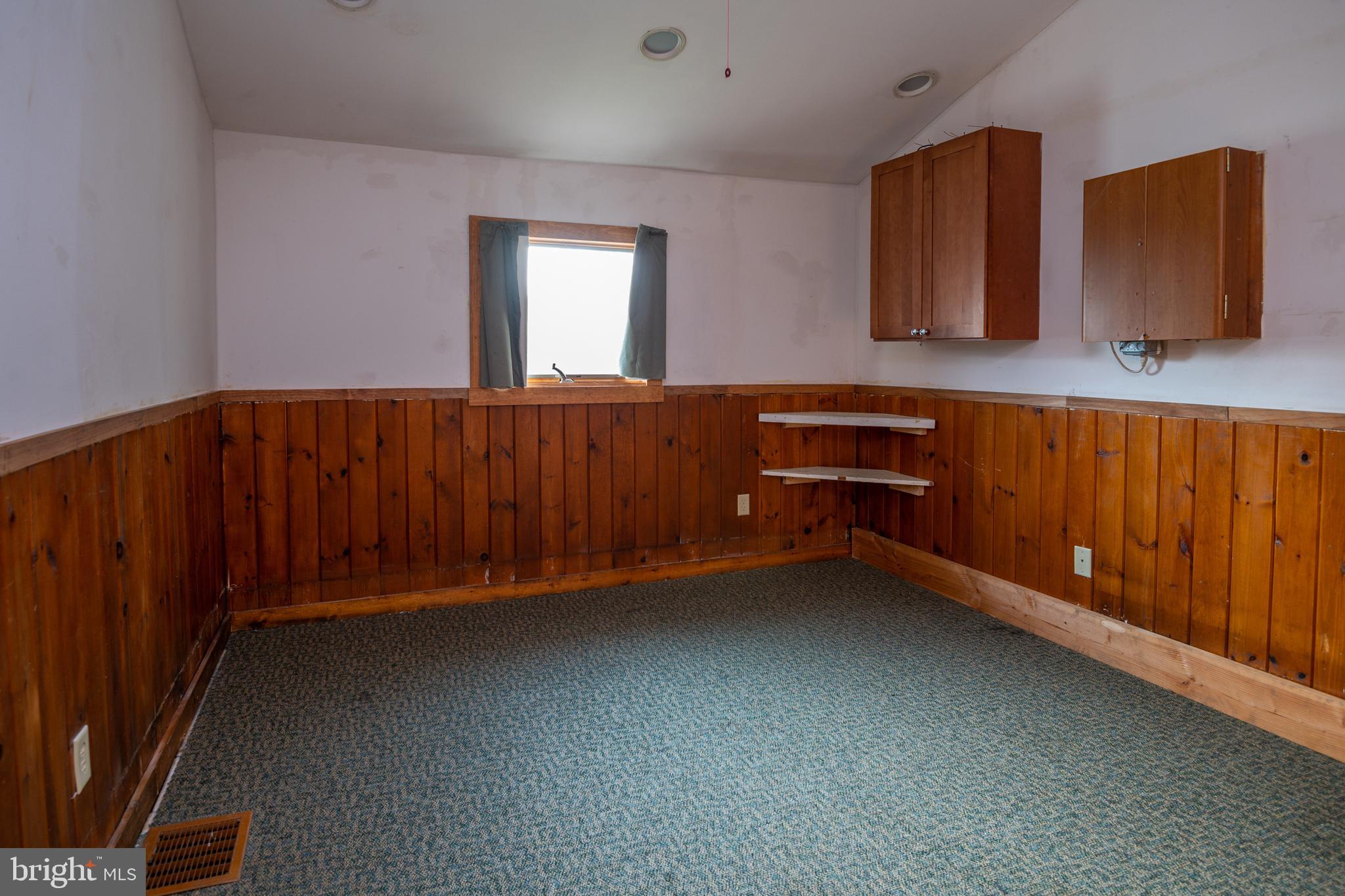 205 Haag Road Reading, PA 19606 - Photo 17 of 21