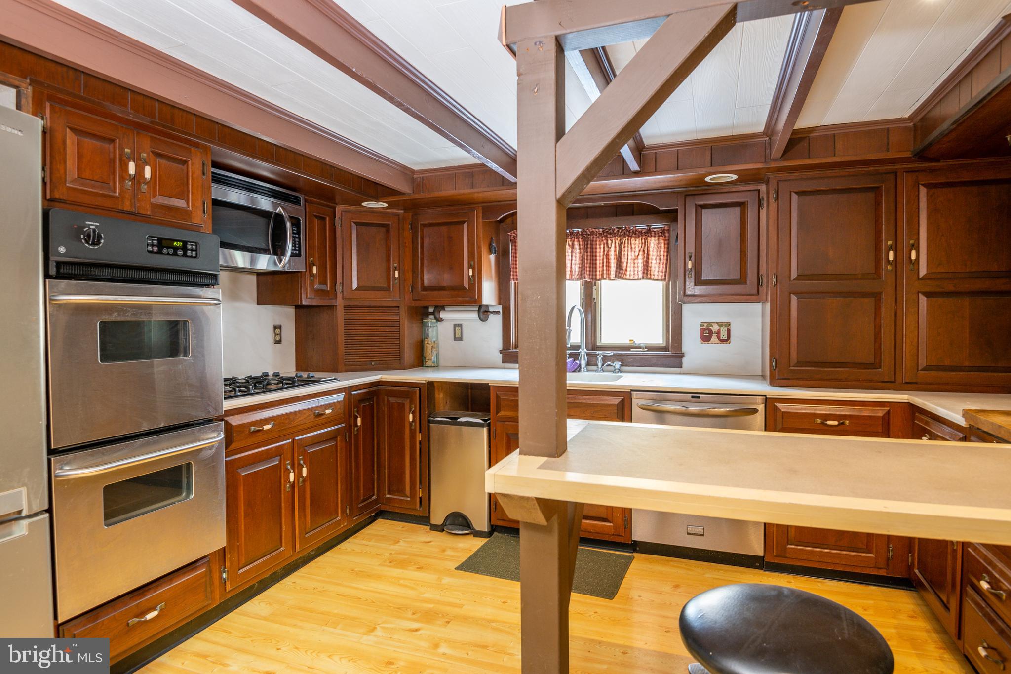 205 Haag Road Reading, PA 19606 - Photo 5 of 21