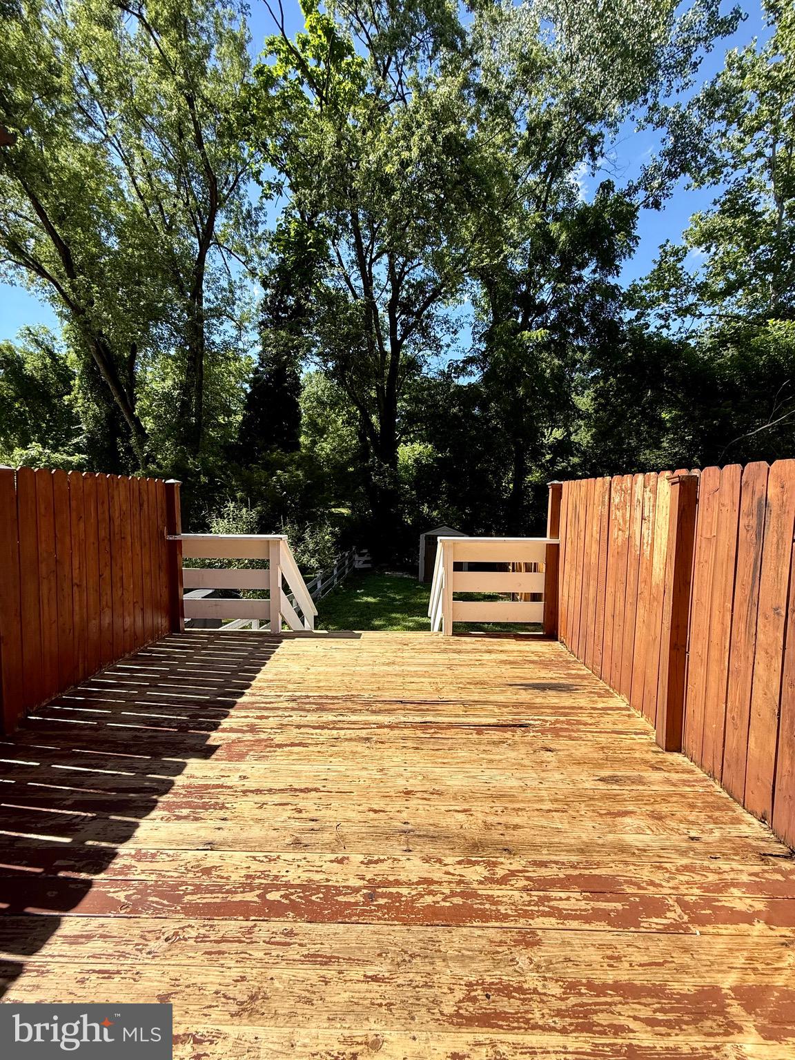 22 Balligomingo Road Conshohocken, PA 19428 - Photo 24 of 27 Rear Deck & Yard