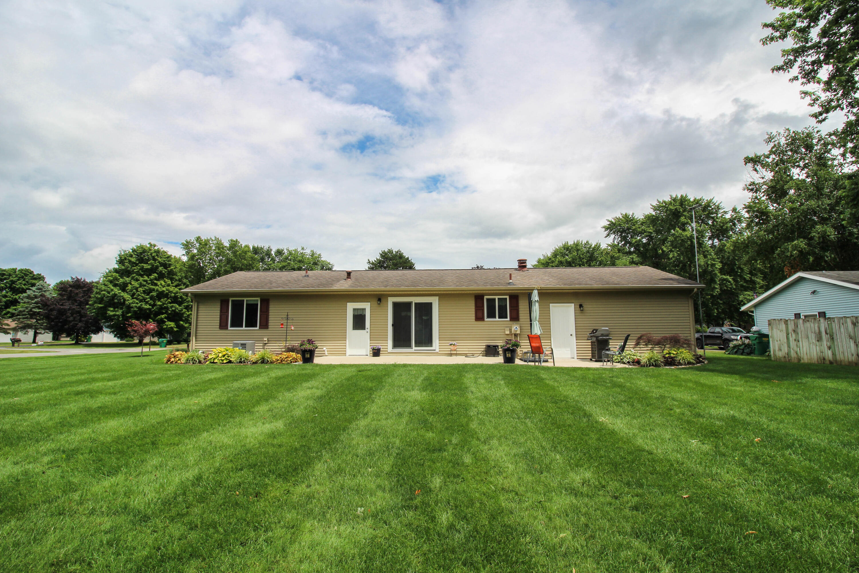 56888 Bow Drive Three Rivers, MI 49093 - Photo 4 of 27 Bow (27 of 27)