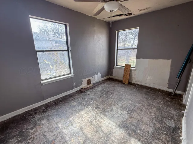 $60,000 | 404 South Horn Street, White Deer, TX 79097