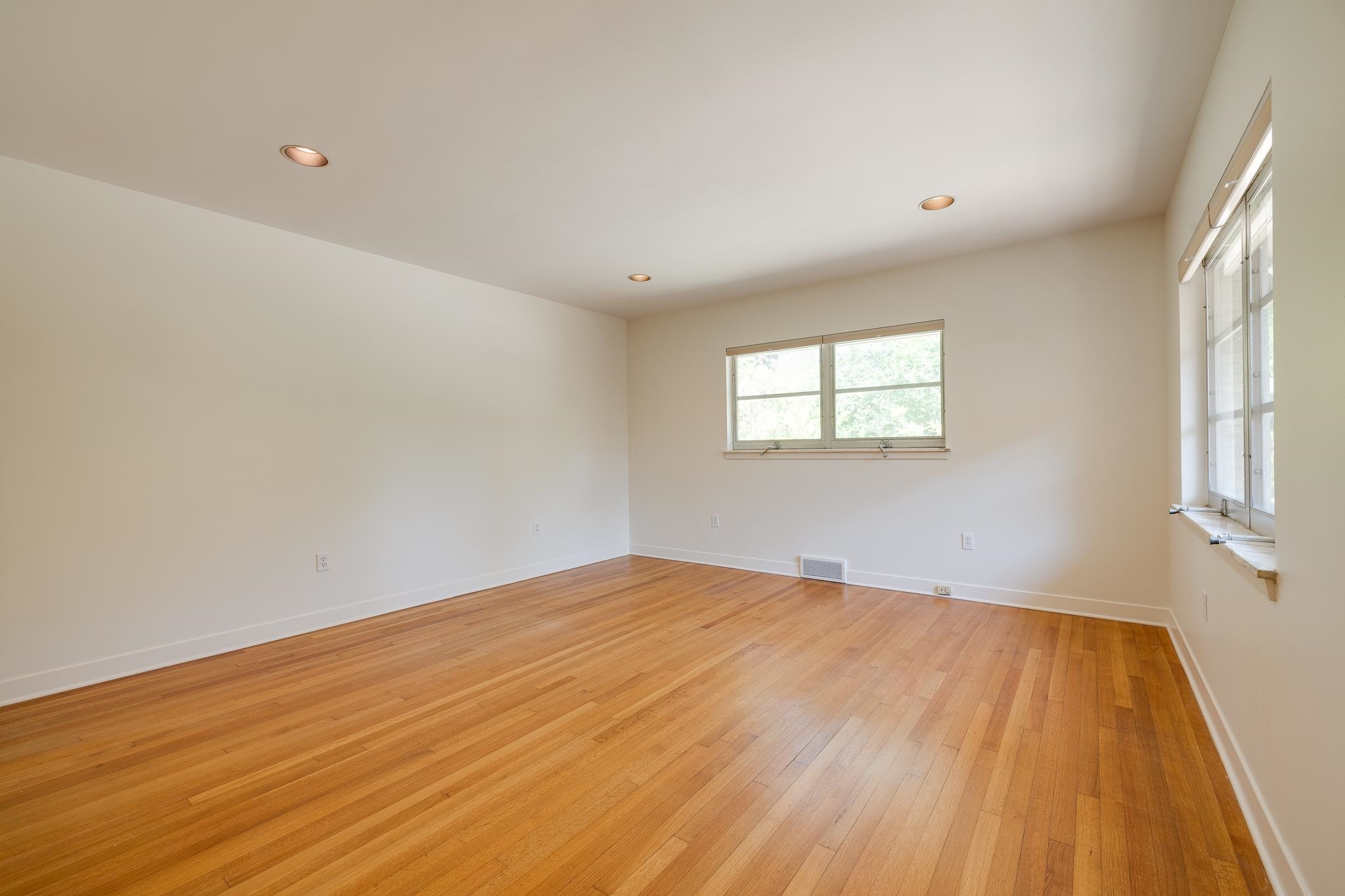 3976 Walnut Grove Road Memphis, TN 38111 - Photo 14 of 21
