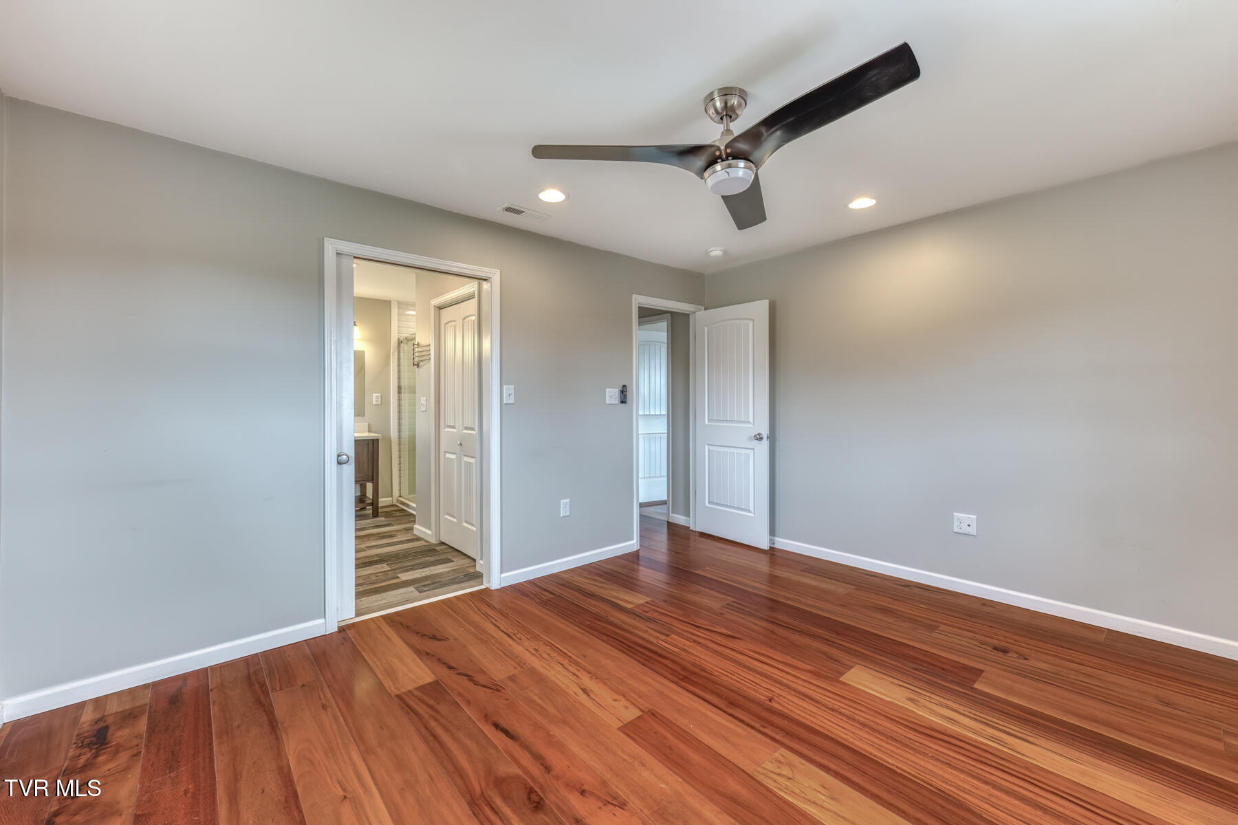 7067 Reedy Creek Road Bristol, VA 24202 - Photo 23 of 58 7067 Reedy Creek Rd-24