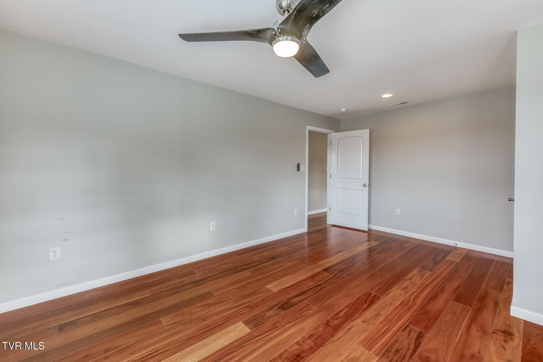 7067 Reedy Creek Road Bristol, VA 24202 - Photo 29 of 58 7067 Reedy Creek Rd-30