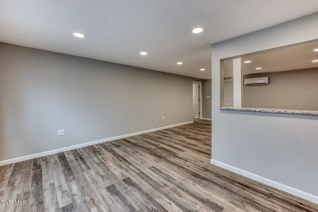 $399,985 | 7067 Reedy Creek Road, Bristol, VA 24202