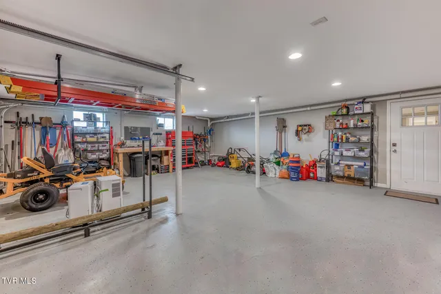 $399,985 | 7067 Reedy Creek Road, Bristol, VA 24202