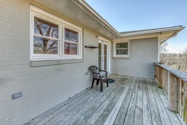 $399,985 | 7067 Reedy Creek Road, Bristol, VA 24202