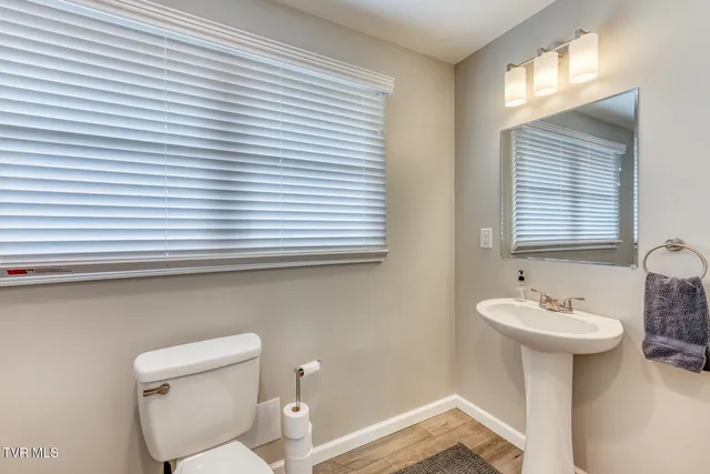 $399,985 | 7067 Reedy Creek Road, Bristol, VA 24202