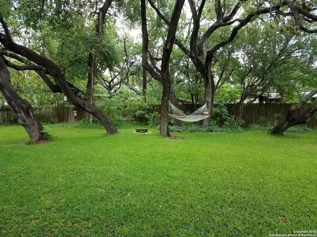 $1,700 | 8810 Sage Brush Lane, San Antonio, TX 78217