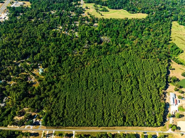 $744,000 | 4 East Yeager Drive, Ball, LA 71405