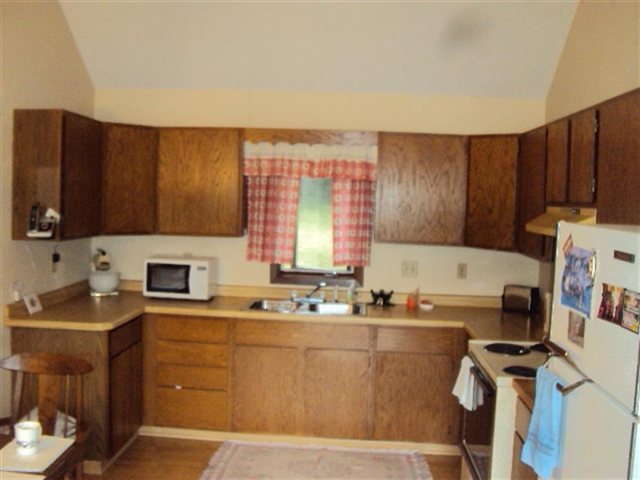 2106 Olson Road Carlton, MN 55718 - Photo 5 of 17 Gallery Image 5