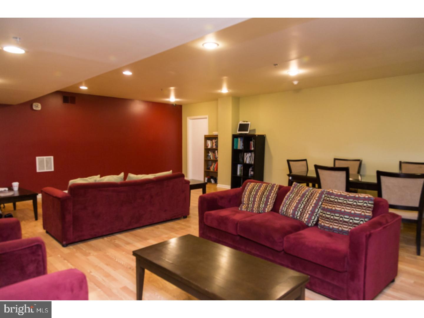 1324 Locust Street, Unit 1118 Philadelphia, PA 19107 - Photo 18 of 25