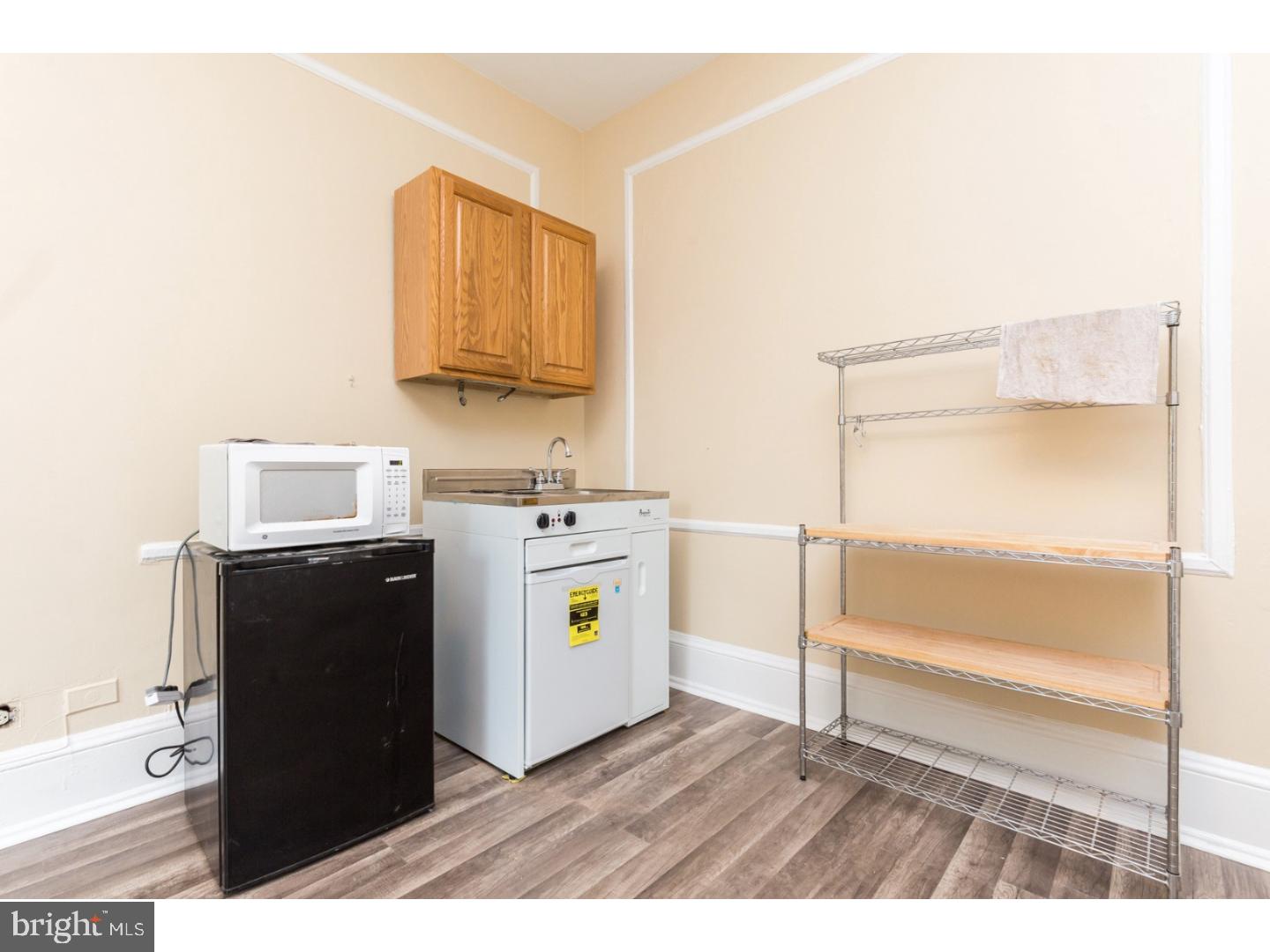 1324 Locust Street, Unit 1118 Philadelphia, PA 19107 - Photo 5 of 25
