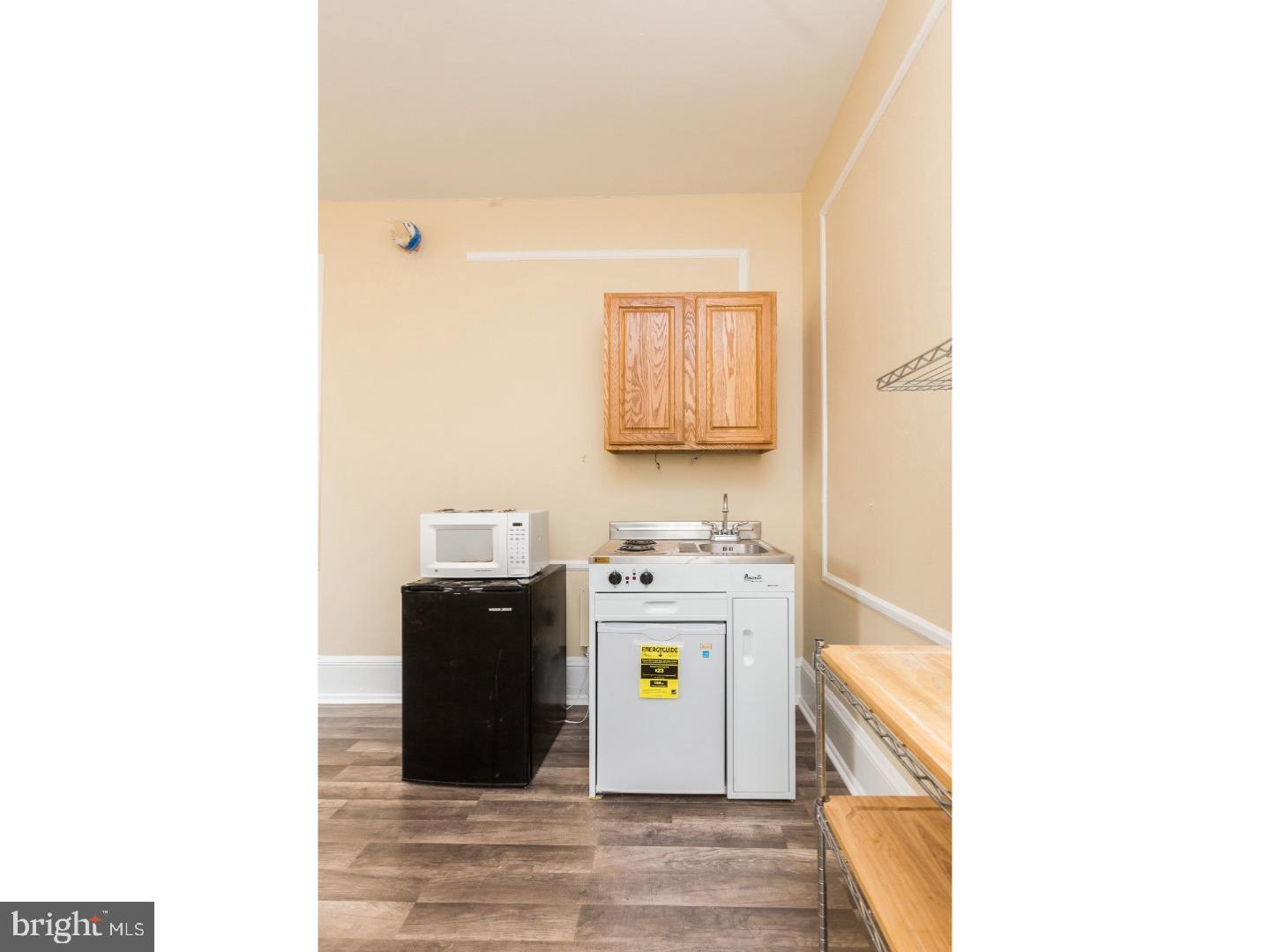 1324 Locust Street, Unit 1118 Philadelphia, PA 19107 - Photo 6 of 25