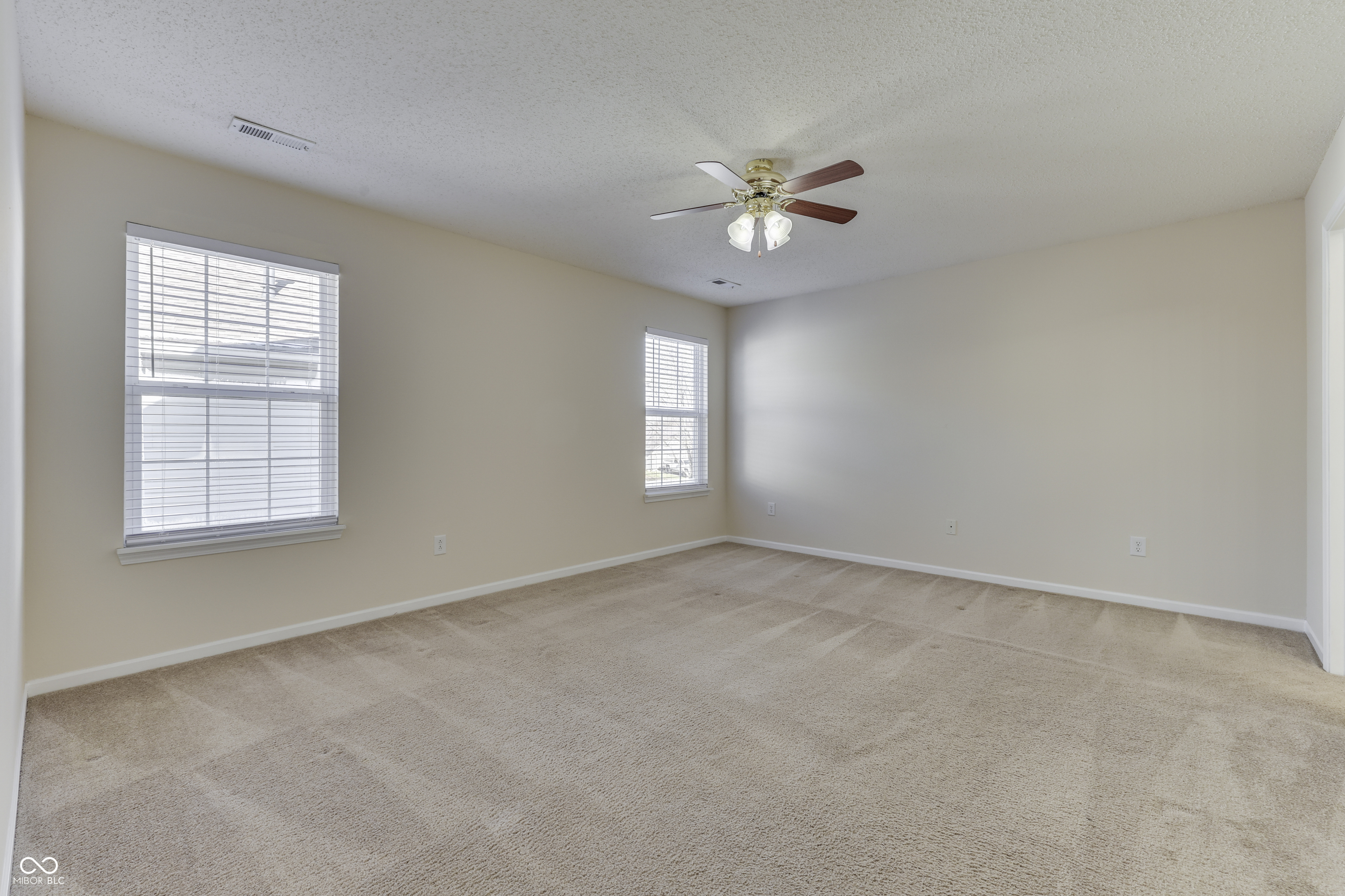 8121 Whitview Drive Indianapolis, IN 46237 - Photo 27 of 44