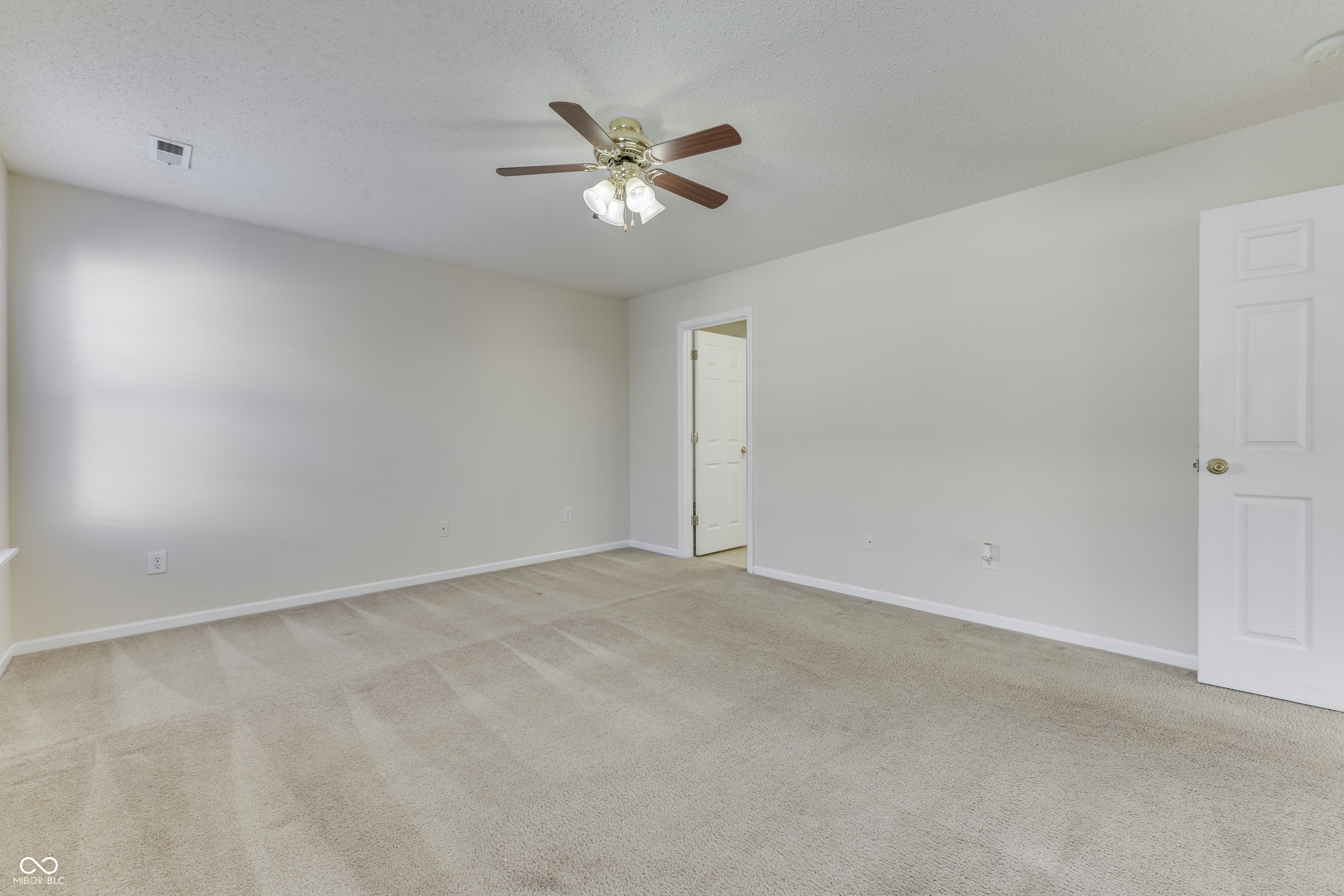 8121 Whitview Drive Indianapolis, IN 46237 - Photo 28 of 44