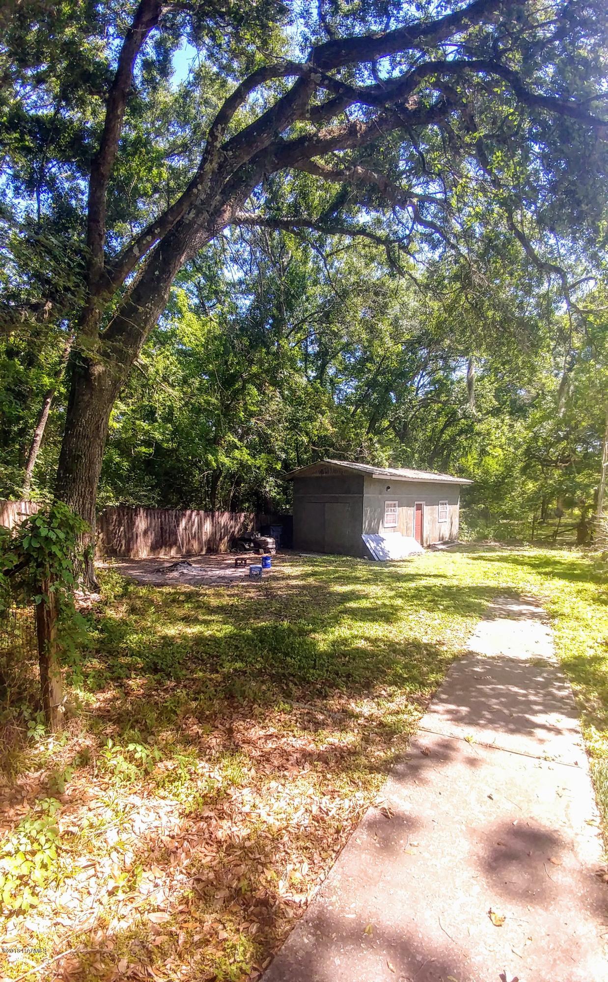 744 Verdunville Road Franklin, LA 70538 - Photo 8 of 29 Gallery Image 8