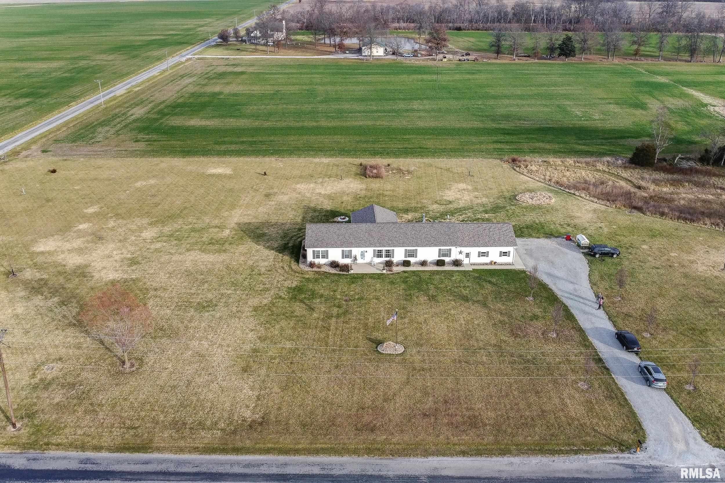 7610 Rod Gun Club Road Du Quoin, IL 62832 - Photo 2 of 49