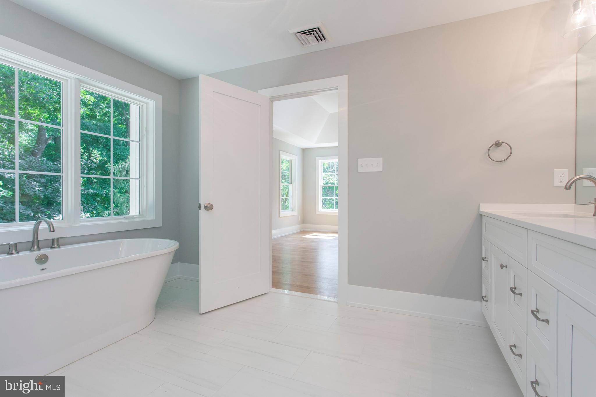 211 South Spring Mill Road Villanova, PA 19085 - Photo 45 of 66 Main bath