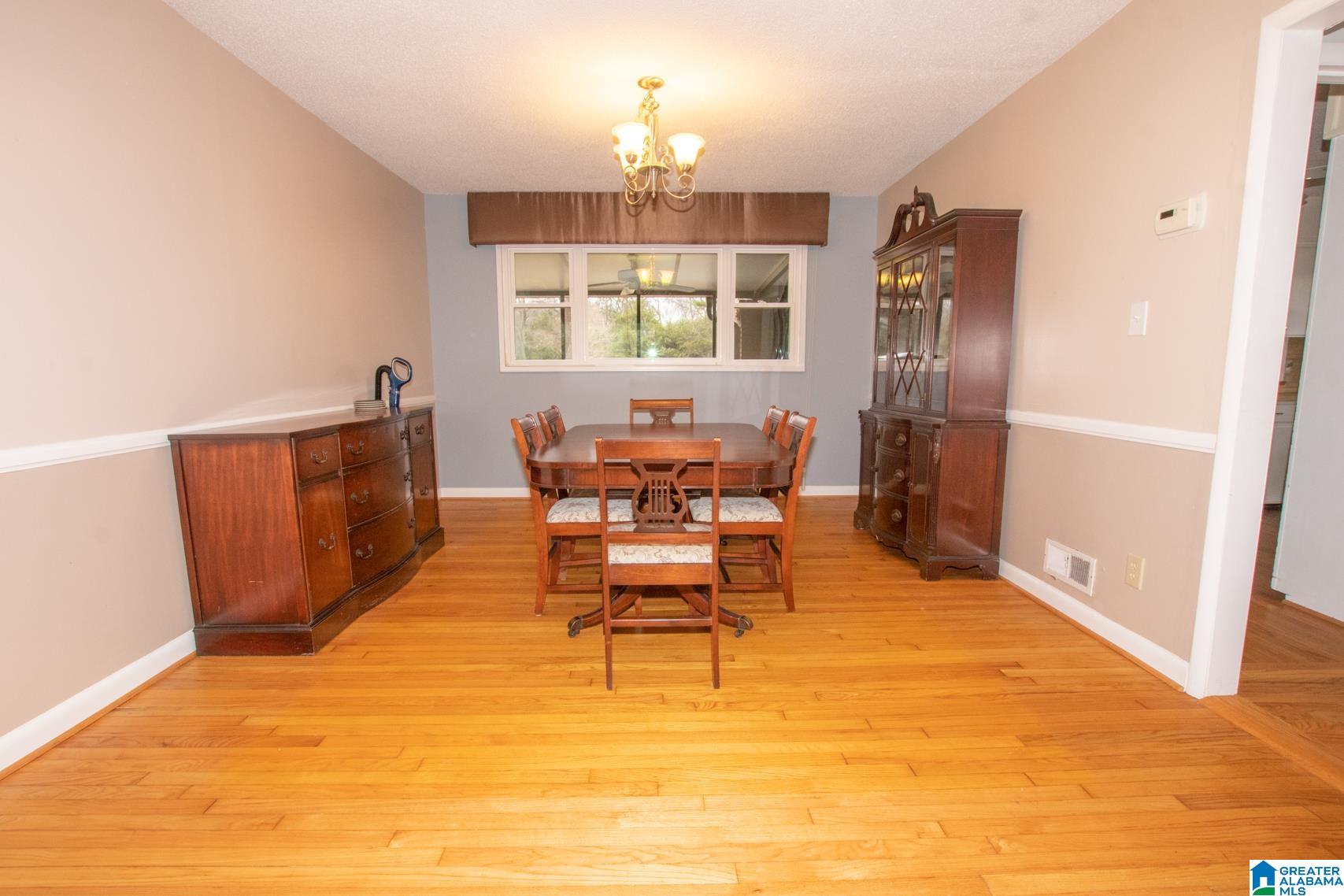 2025 Chapel Road Birmingham, AL 35226 - Photo 8 of 34