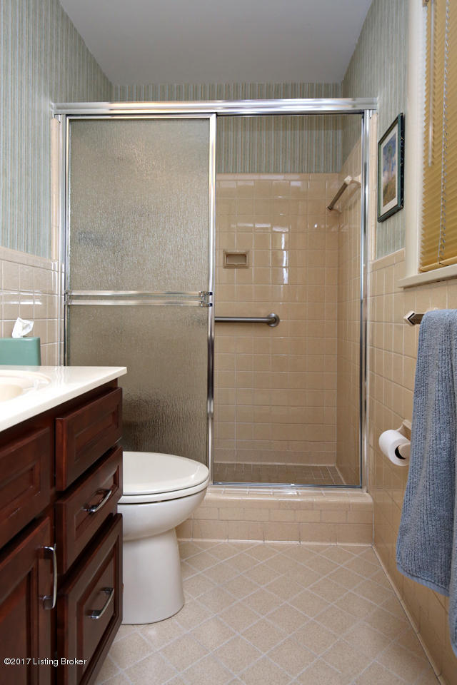 3509 Hanover Road Louisville, KY 40207 - Photo 36 of 45 Master Bath