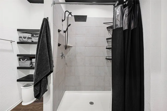 $250,000 | 14675 Cyn Pnes Lane, New Caney, TX 77357