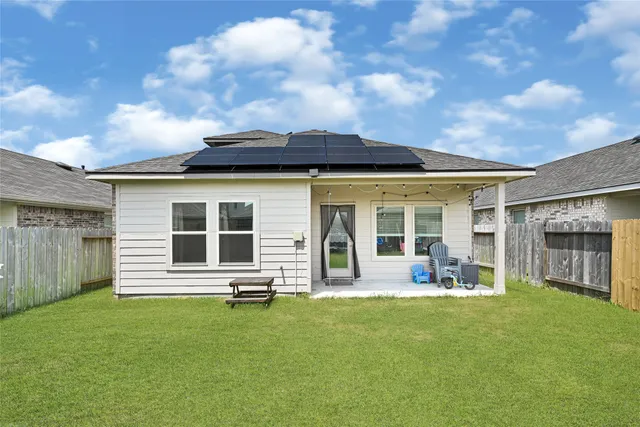 $250,000 | 14675 Cyn Pnes Lane, New Caney, TX 77357