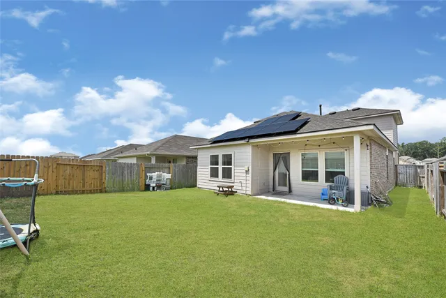 $250,000 | 14675 Cyn Pnes Lane, New Caney, TX 77357