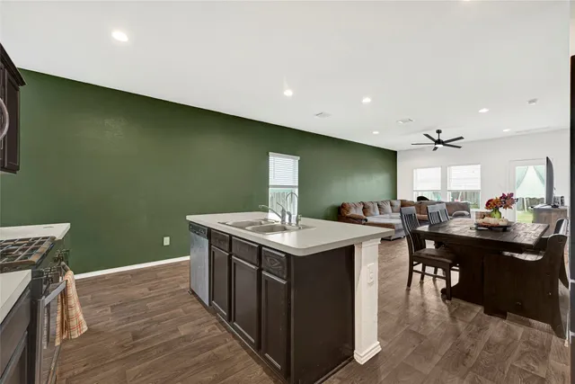 $250,000 | 14675 Cyn Pnes Lane, New Caney, TX 77357