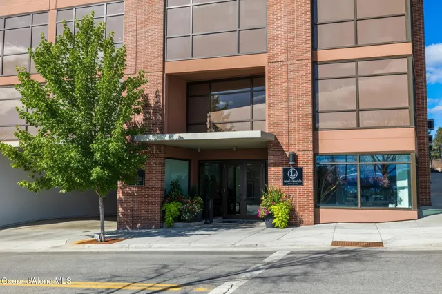 $699,000 | 201 North 1st Street, Unit 706, Coeur D'Alene, ID 83814