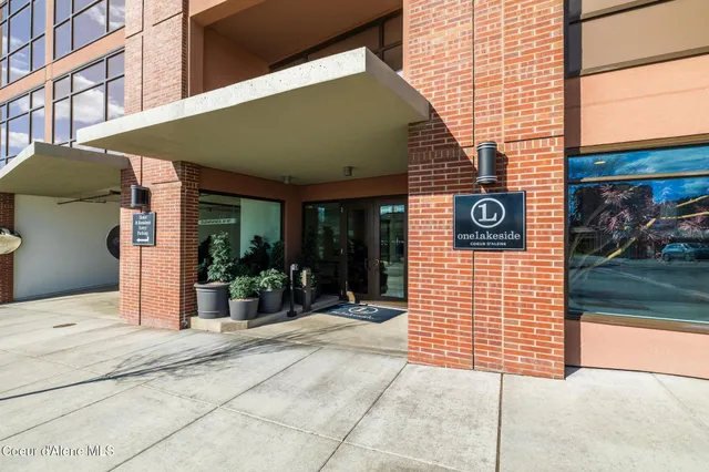 $699,000 | 201 North 1st Street, Unit 706, Coeur D'Alene, ID 83814