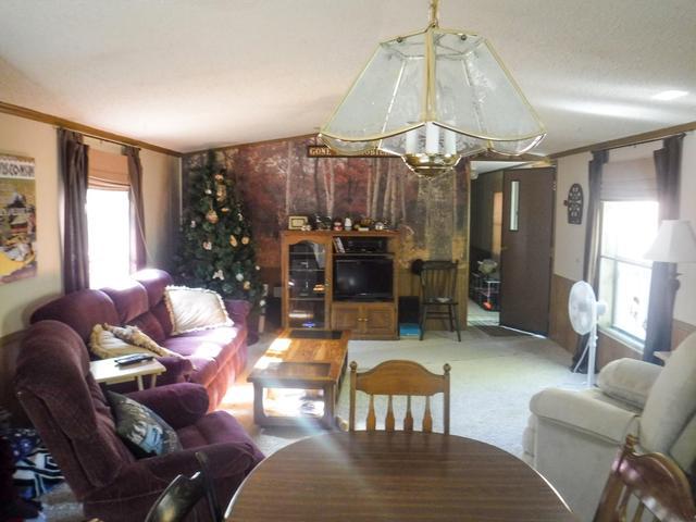 N9065 Evergreen Road Tomahawk, WI 54487 - Photo 4 of 15 Gallery Image 4
