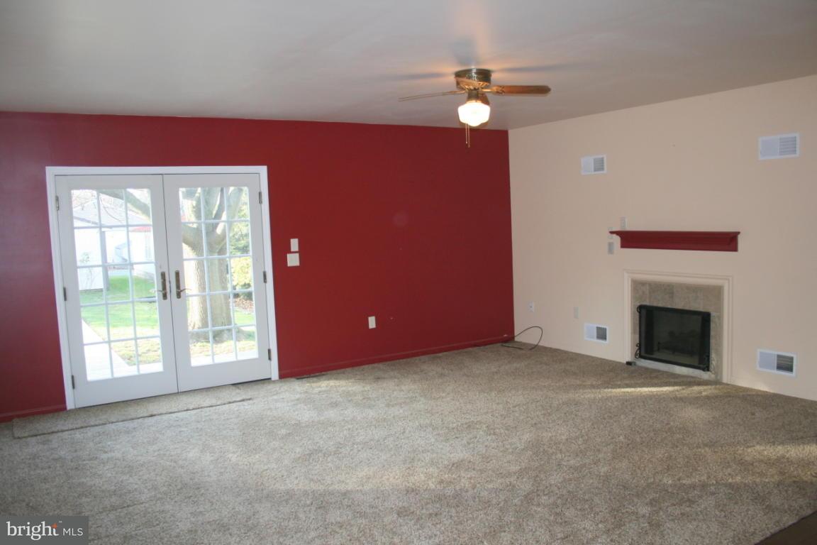 148 South Spruce Street Lititz, PA 17543 - Photo 16 of 34