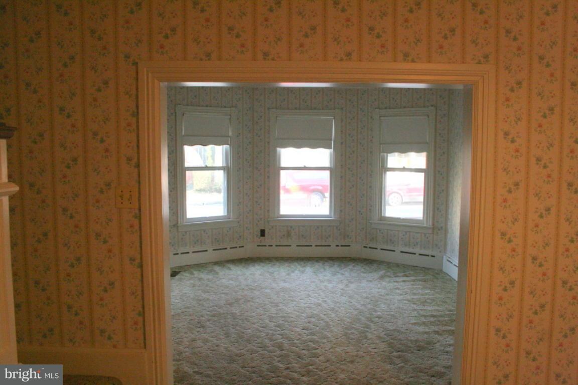 148 South Spruce Street Lititz, PA 17543 - Photo 23 of 34