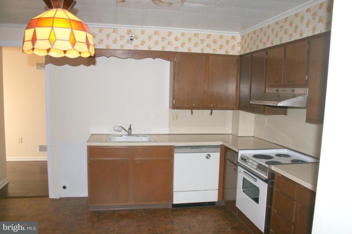 148 South Spruce Street Lititz, PA 17543 - Photo 25 of 34