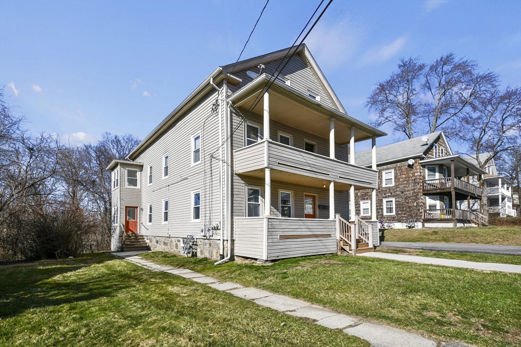 7 Nelson Street Webster, MA 01570 - Photo 3 of 41 Gallery Image 3