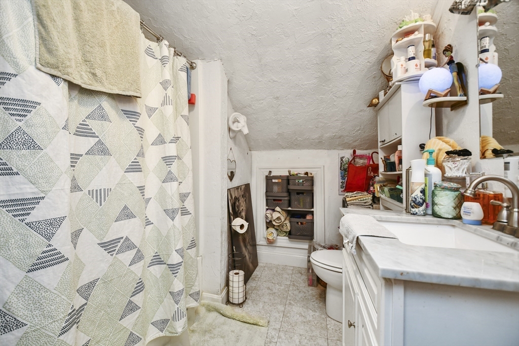 7 Nelson Street Webster, MA 01570 - Photo 36 of 41 Gallery Image 36