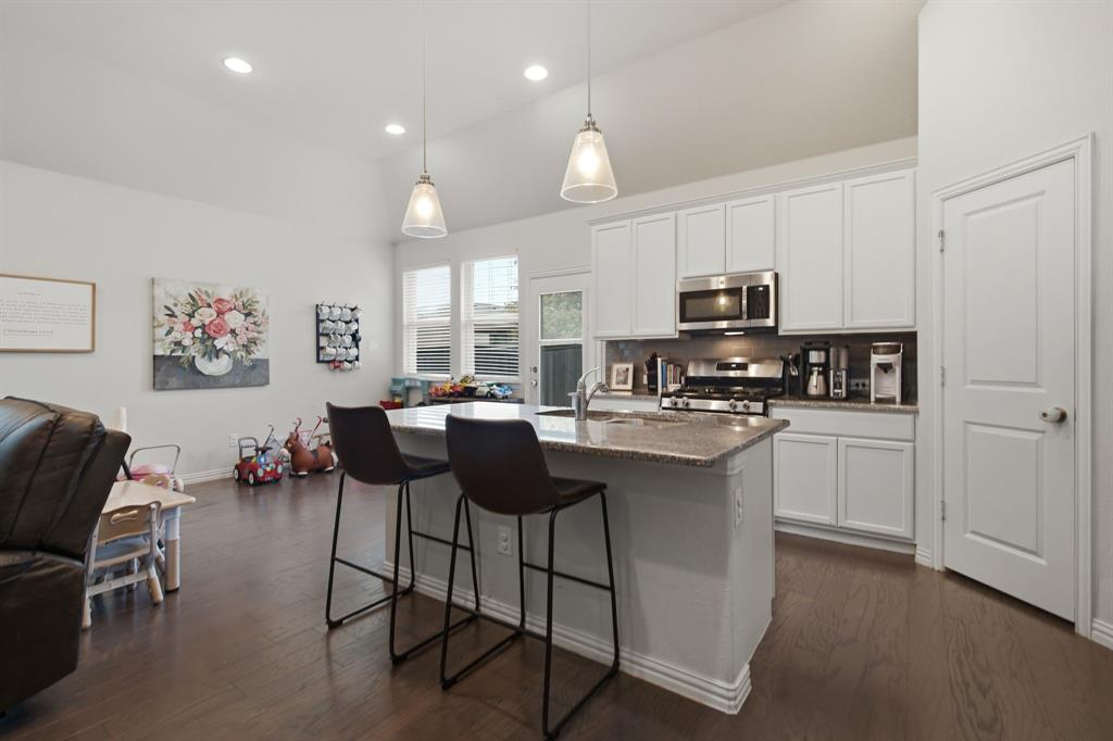 716 Monarch Lane Celina, TX 75009 - Photo 6 of 23