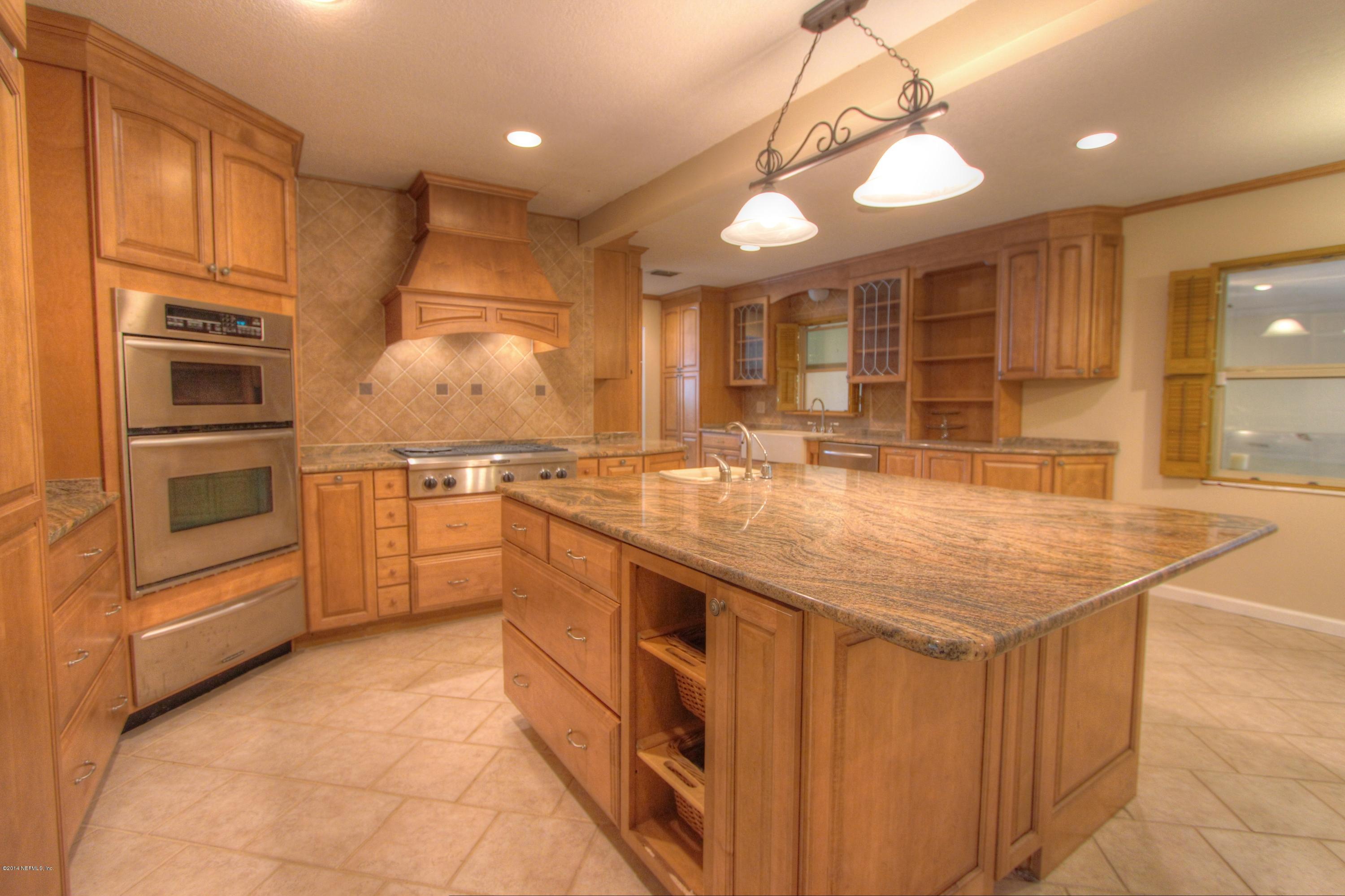 8976 Snellgrove Road Jacksonville, FL 32220 - Photo 24 of 43 Kitchen
