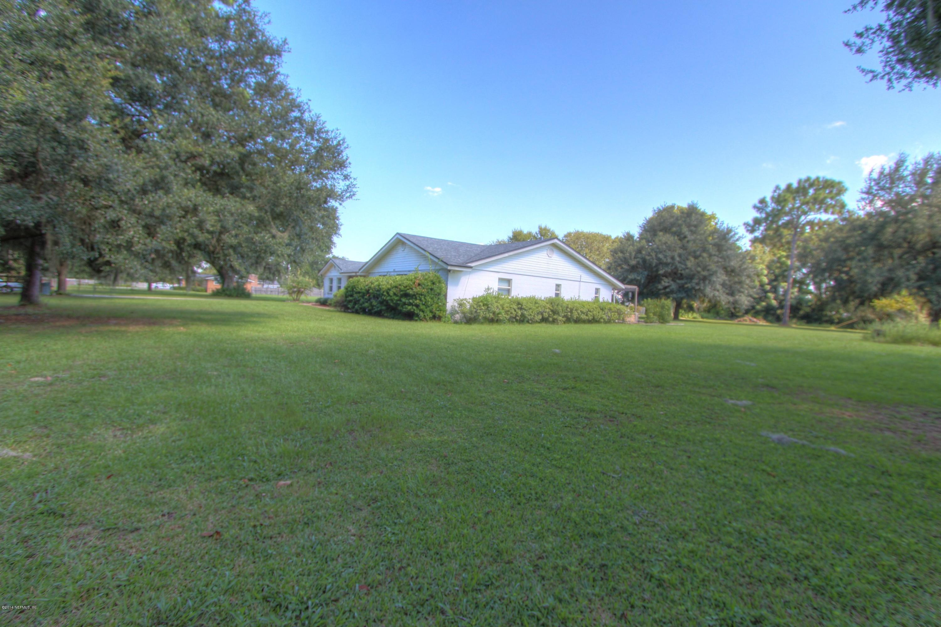 8976 Snellgrove Road Jacksonville, FL 32220 - Photo 5 of 43 Side