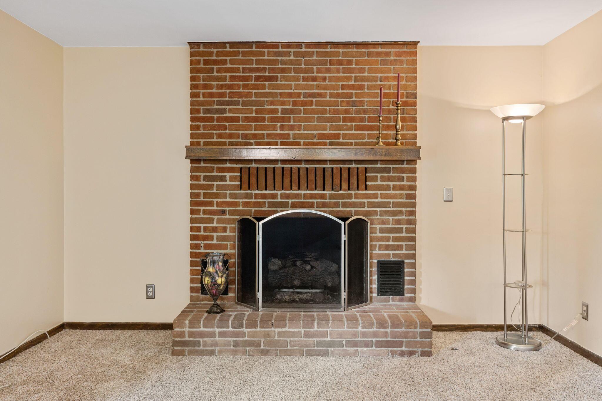 417 South Spring Road Westerville, OH 43081 - Photo 21 of 50 27-web-or-mls-2023-10-11 417 S Spring Rd