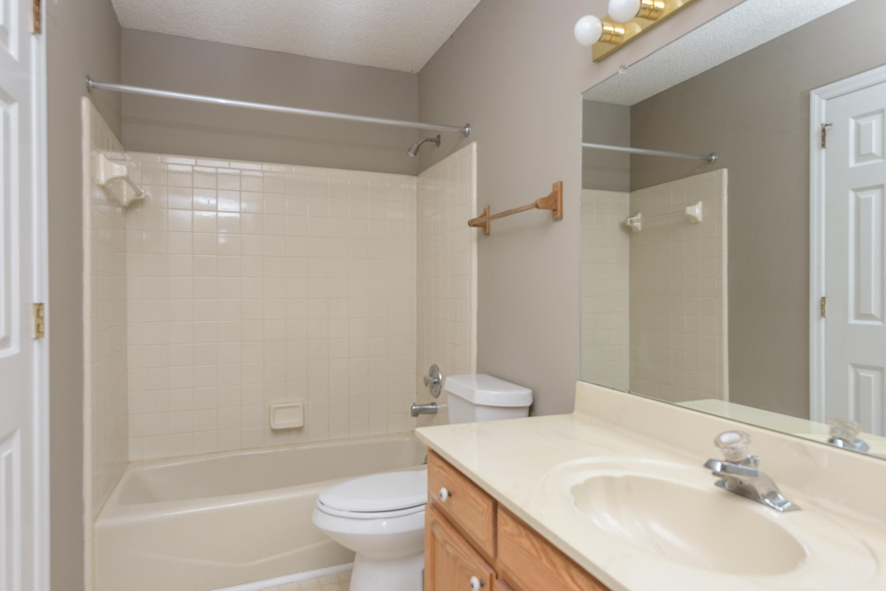 6677 Hickory Brook Road Chattanooga, TN 37421 - Photo 21 of 29 Hall Bathroom