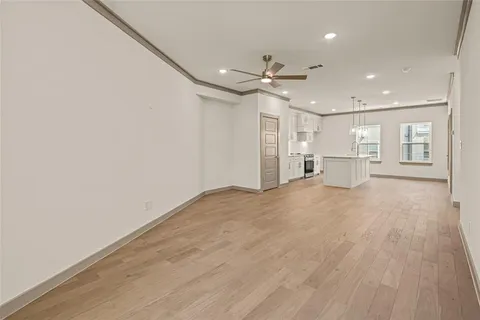 $459,000 | 2729 Azalea Avenue, Fort Worth, TX 76107