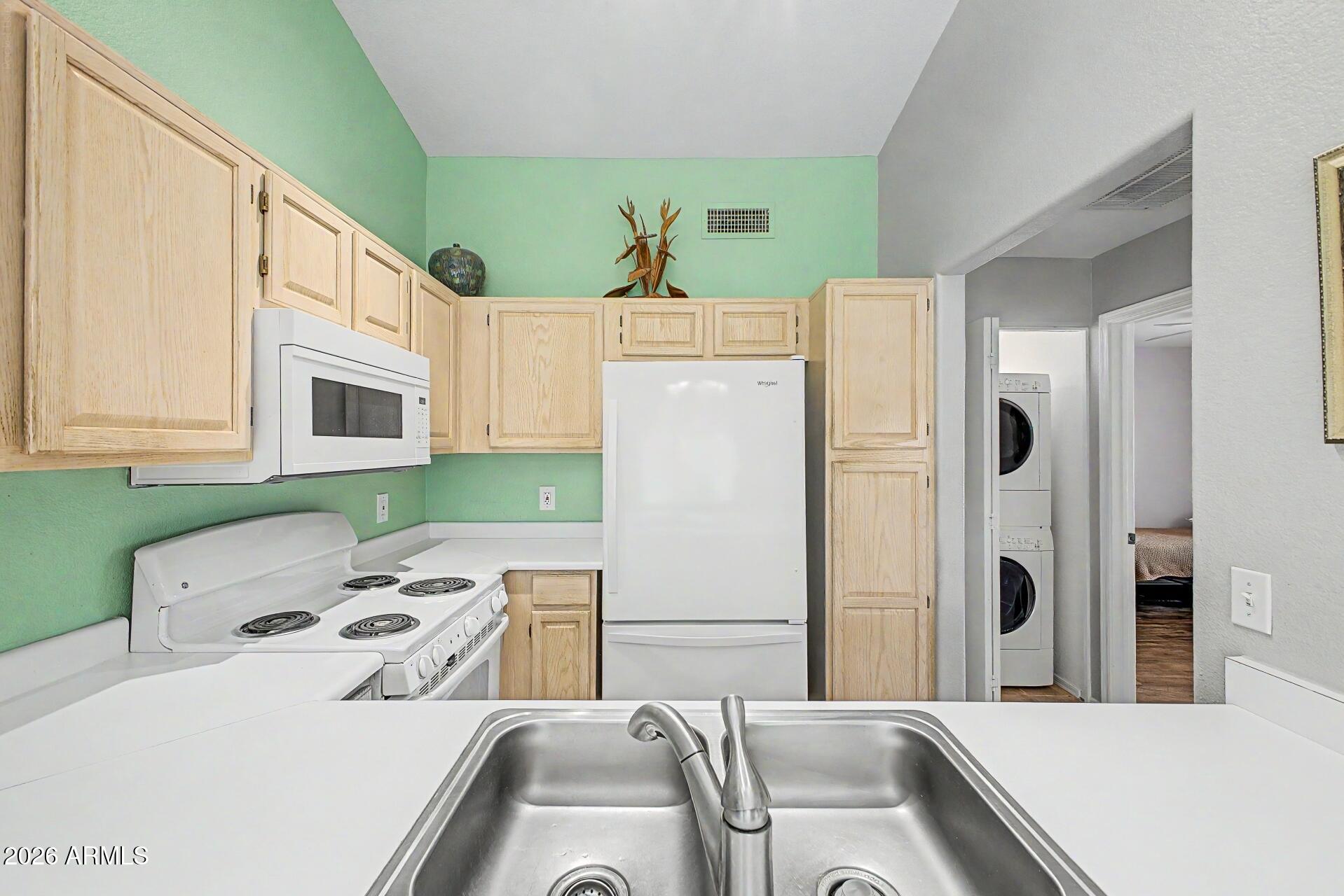 14300 West Bell Road, Unit 288 Surprise, AZ 85374 - Photo 6 of 18 10 - Bell