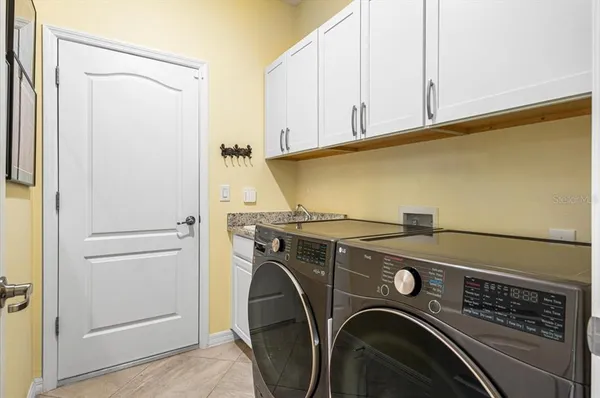 $965,000 | 9730 Carnoustie Place, Bradenton, FL 34211