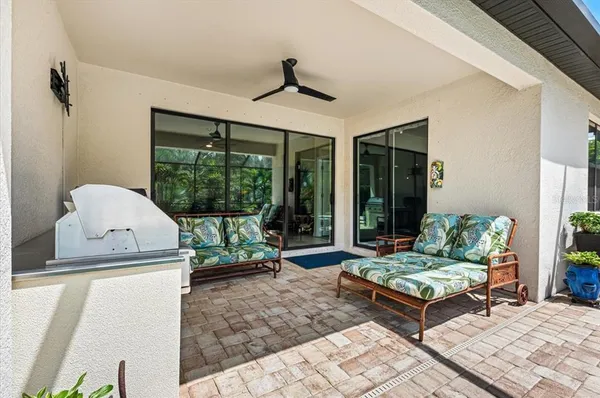 $965,000 | 9730 Carnoustie Place, Bradenton, FL 34211
