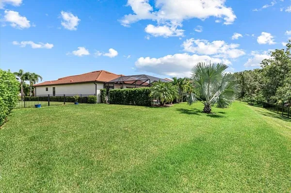 $965,000 | 9730 Carnoustie Place, Bradenton, FL 34211